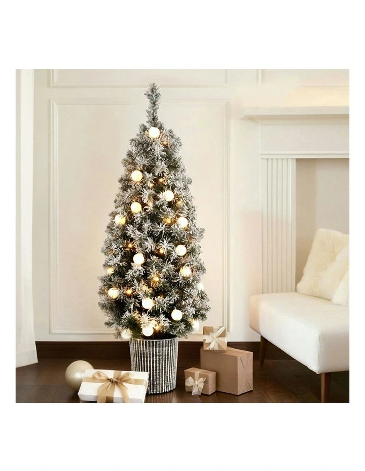 Potted Christmas Tree 1.2m in Green image 2