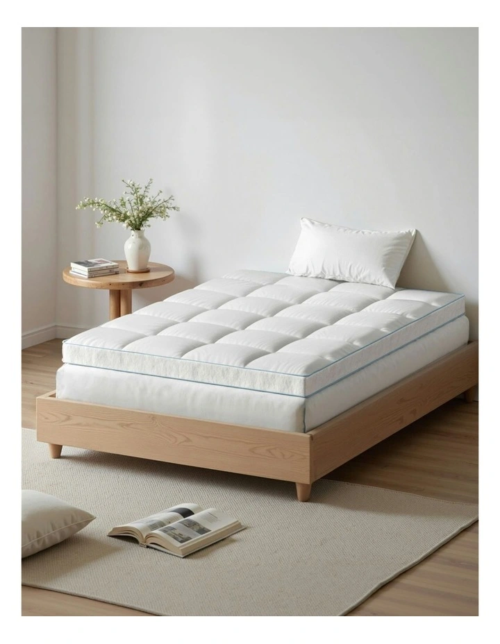 Pillowtop Mattress Topper 10cm in White image 1