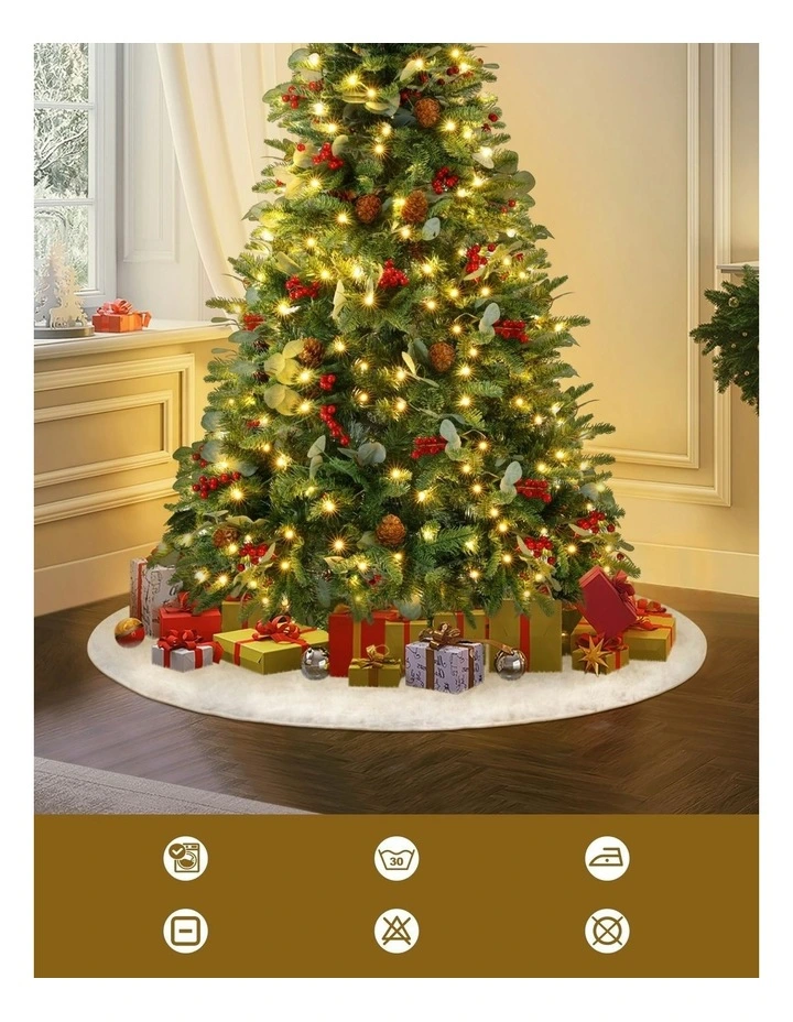 Christmas Tree Skirt 90cm in White image 5