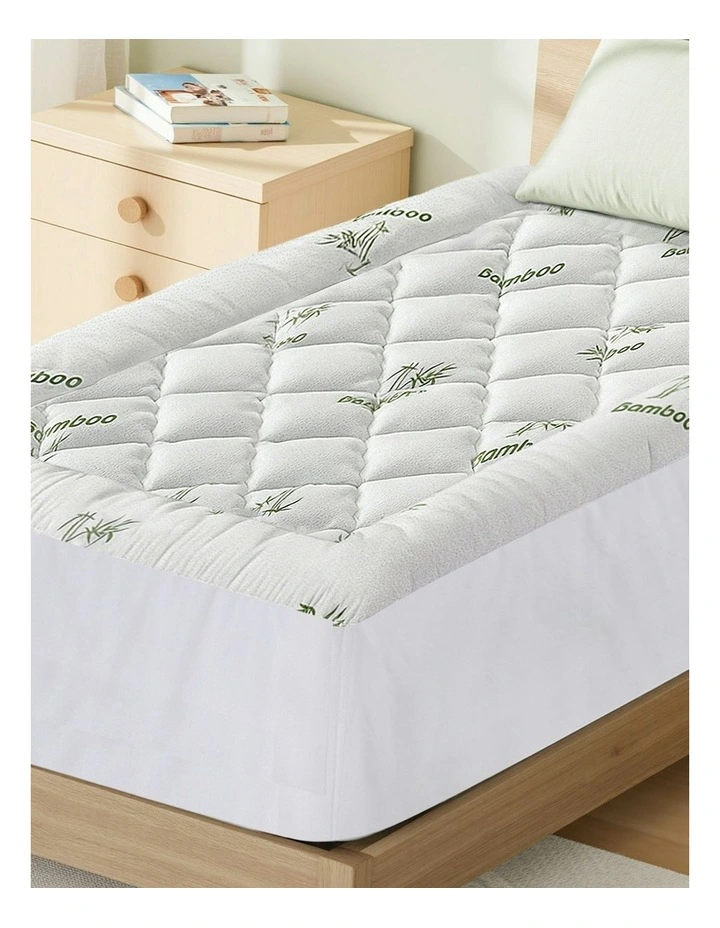 Mattress Topper 5cm in White image 3