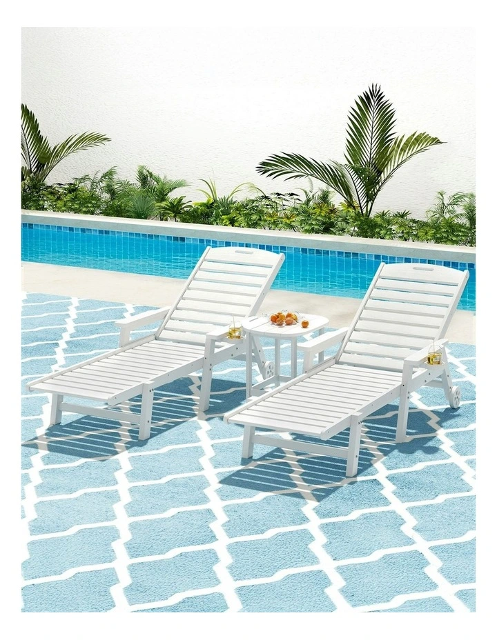 Sun Lounger Beach Chair With Wheels in White image 3
