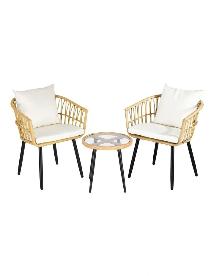 Bistro Lounge Setting in Natural image 1