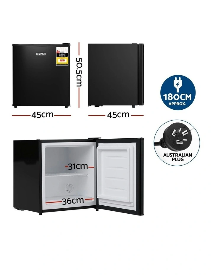 Small Upright Vertical Freezer 31L in Black image 4