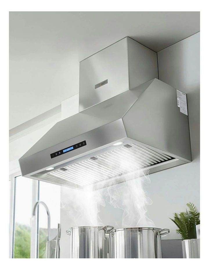 Remote Control Range Hood in Silver image 3