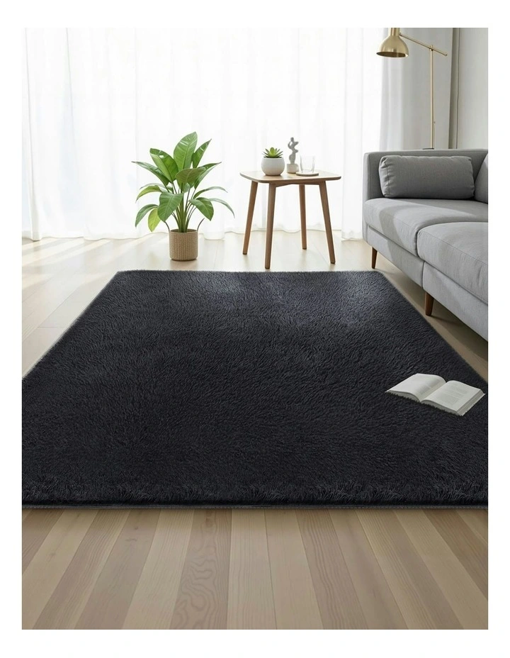 Shaggy Floor Rug 160x230cm in Black image 2