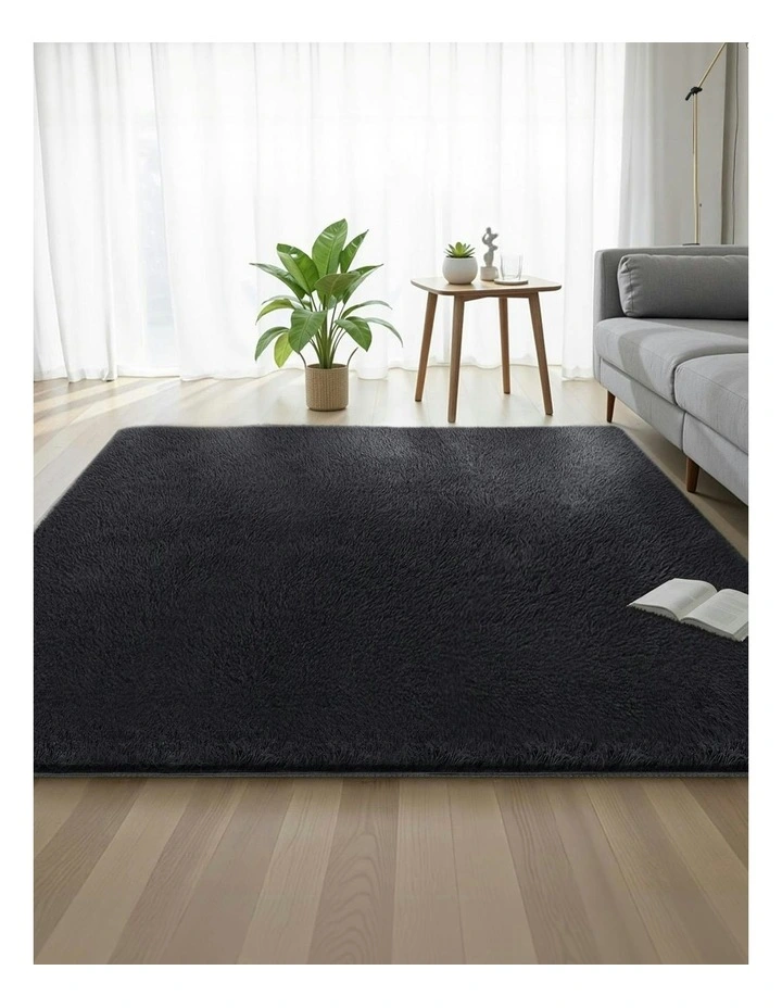 Shaggy Floor Rug 200x230cm in Black image 3