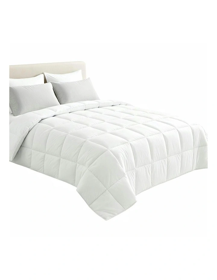 Microfiber Quilt King Size All Season Duvet Quilts 400GS in White image 2