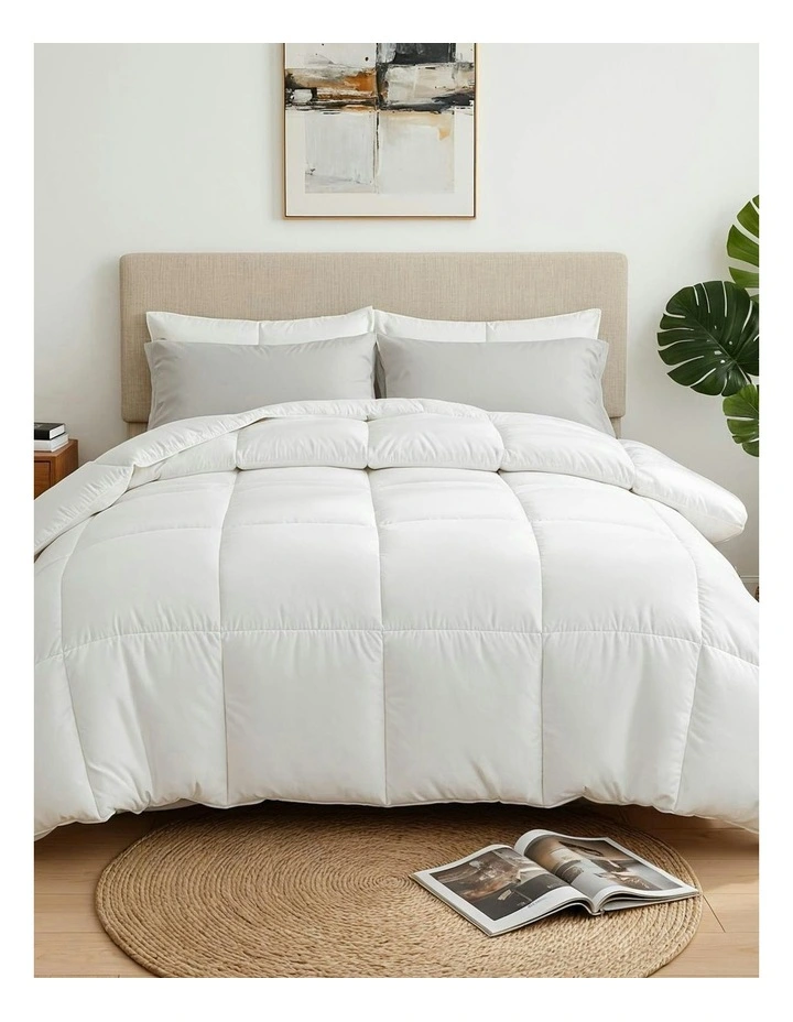 Microfiber Quilt All Season Double Size Duvet Quilts 400GSM in White image 3