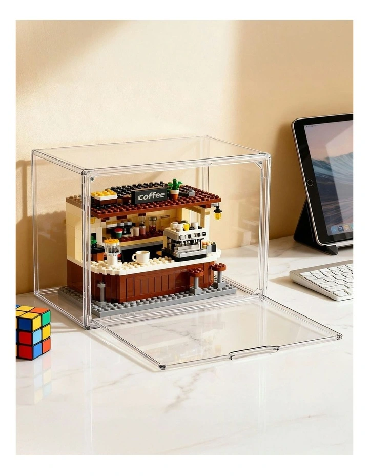 Display Case Dustproof Protection Box For Toys 27cm in Clear image 3