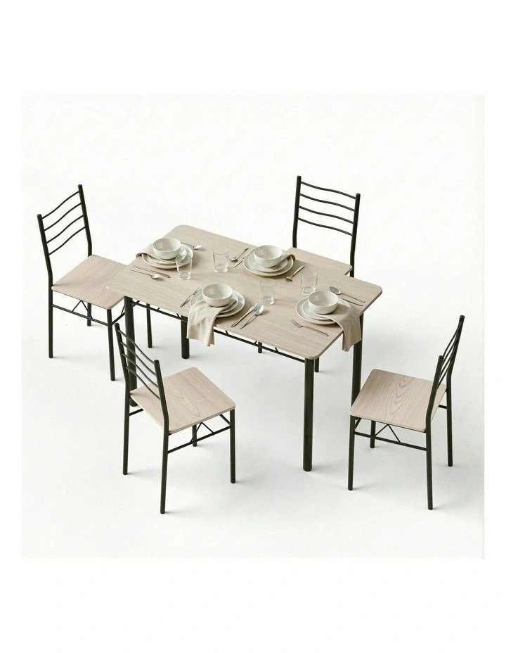 Dining Table And Chairs Set of 5 in Oak image 1