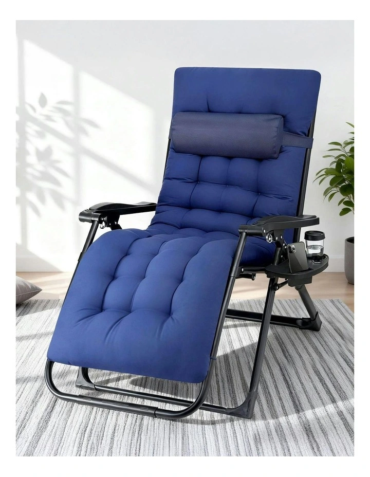 Sun Lounger in Blue image 3