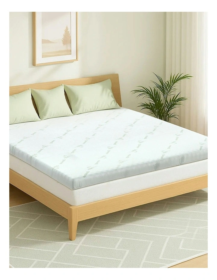Giselle Bedding King COOL GEL Memory Foam Mattress Topper image 1