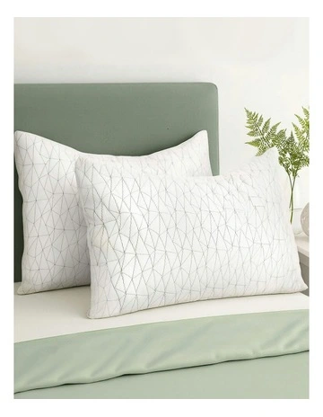 Set of 2 Rayon King Memory Foam Pillow in White