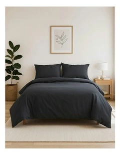 Queen Quilt Classic Cover Set in Black