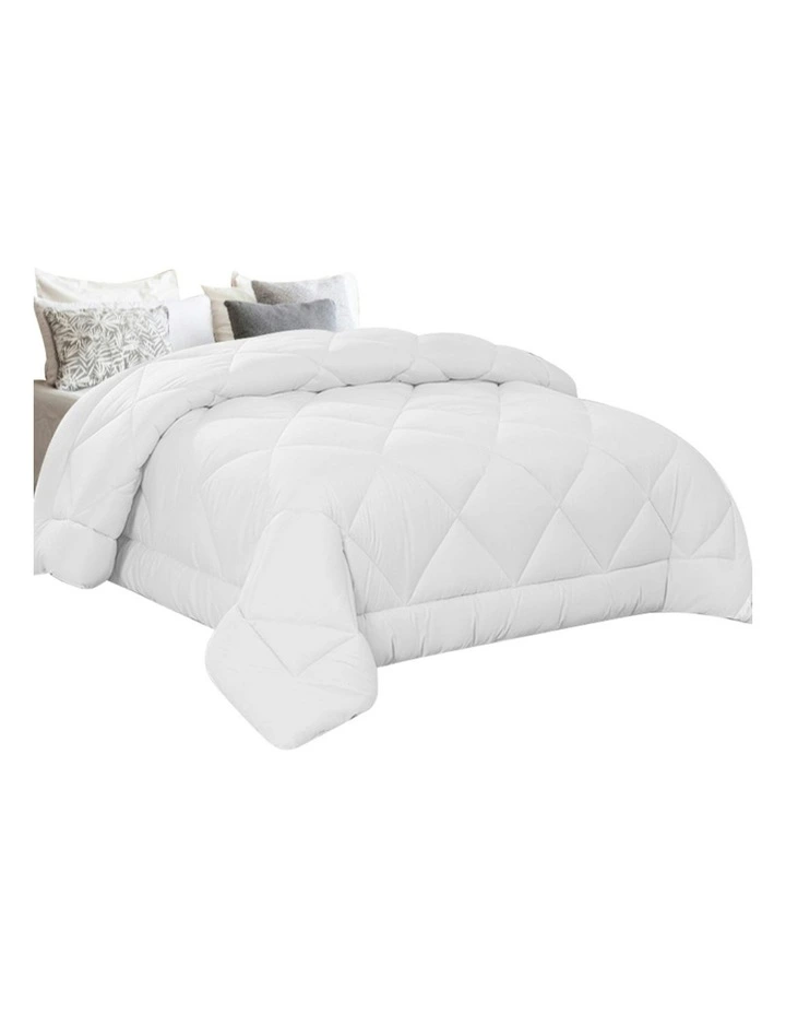 Microfibre Bamboo Queen Size Quilt in White image 4