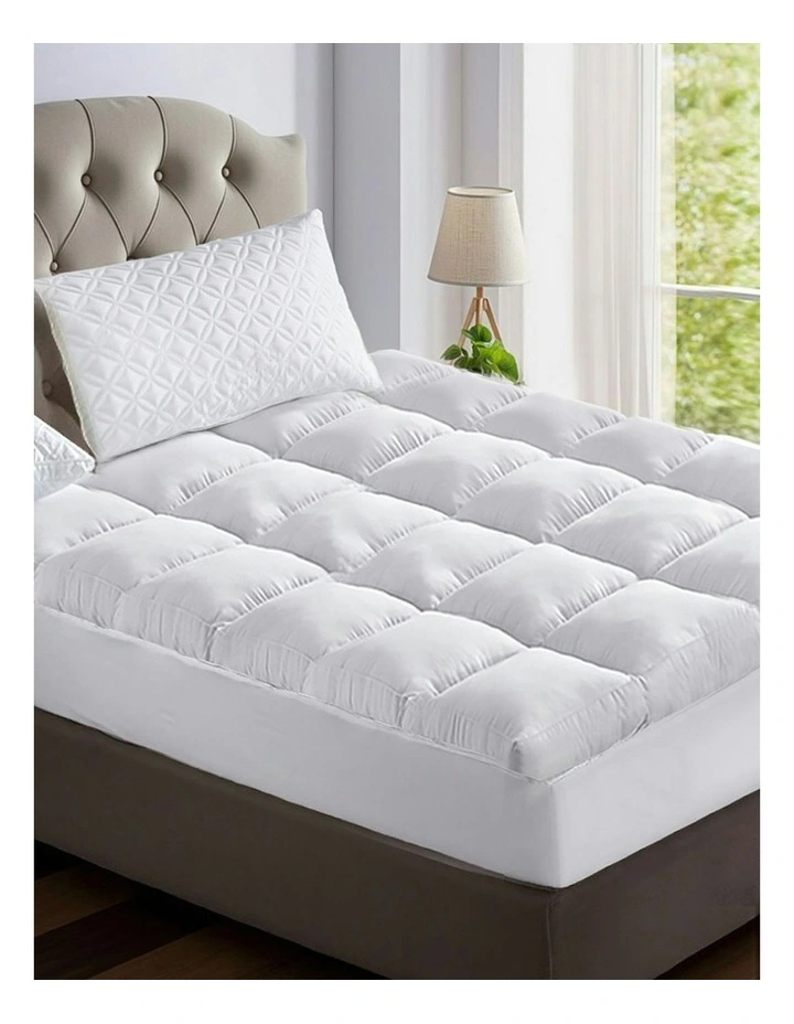 Double Size Bamboo Matress Topper in White image 1