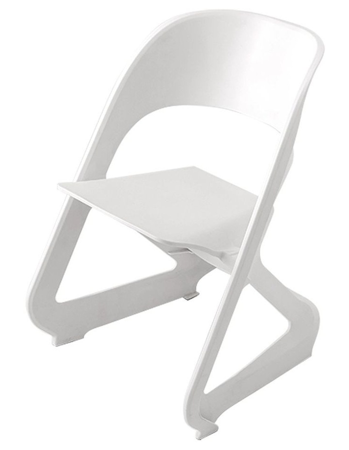 Plastic Leisure Chairs Set of 4 in White