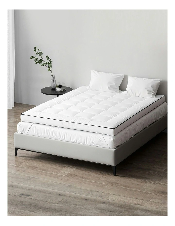 Single Pillowtop Topper Mattress in White image 1