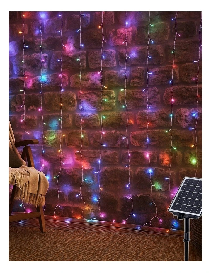 Solar Powered 160 LED Curtain Light image 2