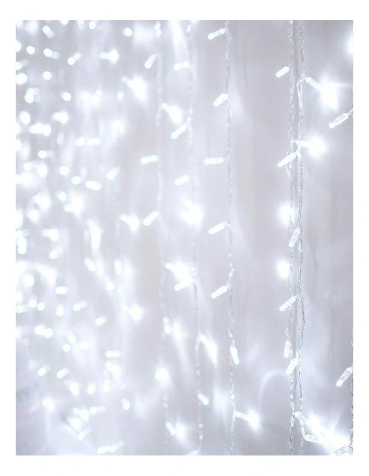 Solar Powered 160 LED Curtain Light image 3