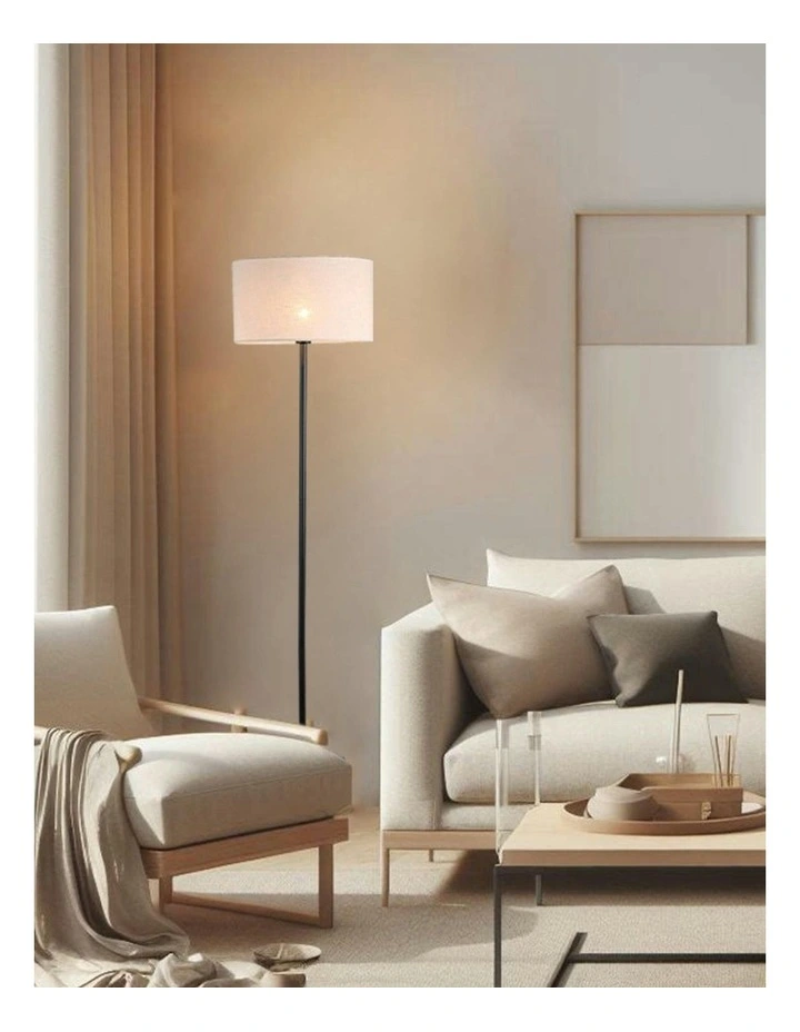 Linea Floor Lamp image 7
