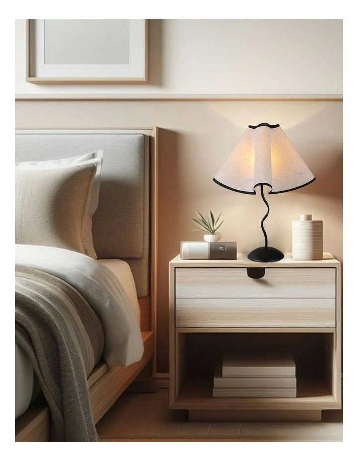 Wyatt Table Lamp in Black image 5