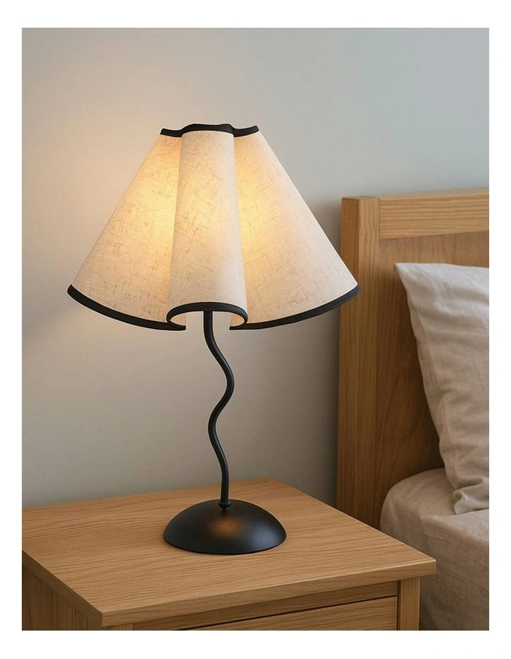 Wyatt Table Lamp in Black image 6