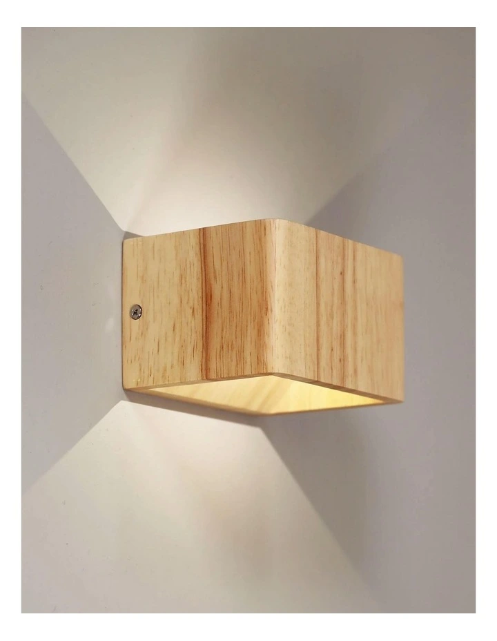 Vidar 3W 4000k Timber Wall Light in Natural image 2
