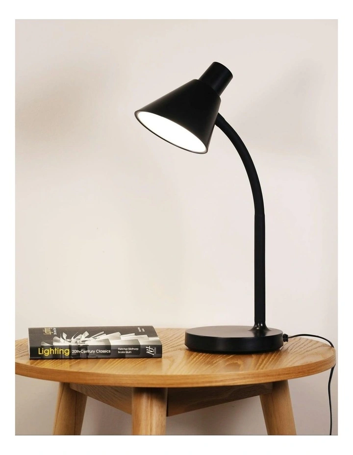 MaccaLED Desk Lamp in Black image 2