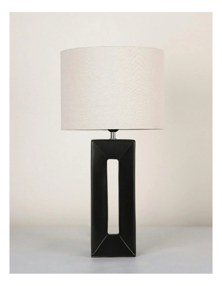 Niamh Ceramic Table Lamp in Black image 3