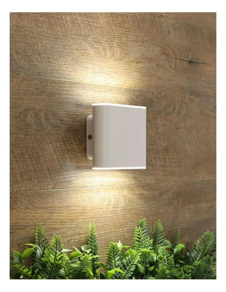 Wash LED Wall Light 2*3 in White image 2
