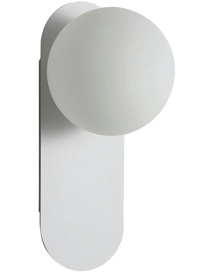 Ping G9 Wall Light in White image 2