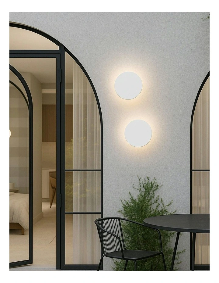 Orlan LED Colouring Disc Wall Sconce 250mm in White image 3