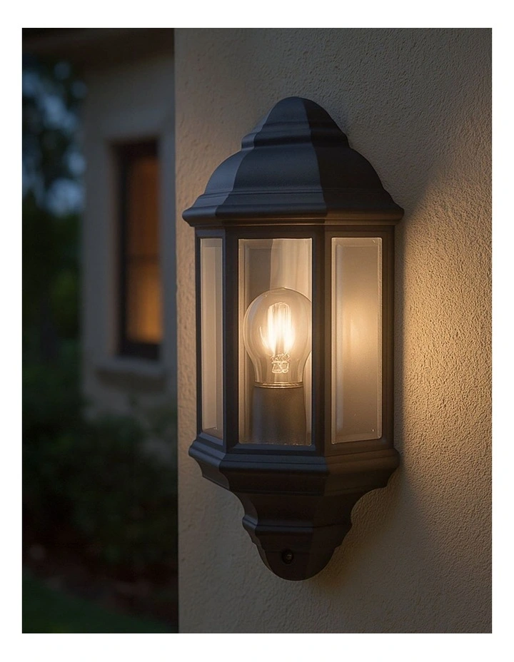 Avara Outdoor Wall Sconce in Black image 2
