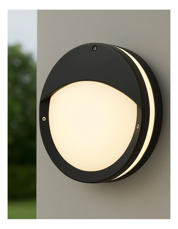 Omira CCT LED Outdoor Bunker With Eyelid in Black image 4