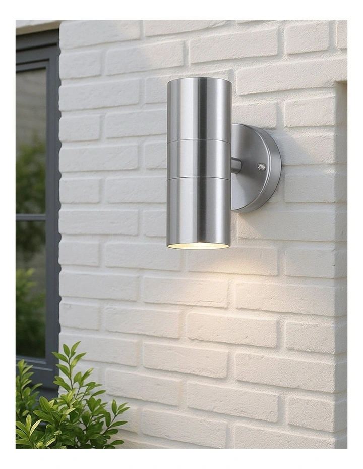 Zyven 2 Outdoor Wall Light in Polished Silver image 2