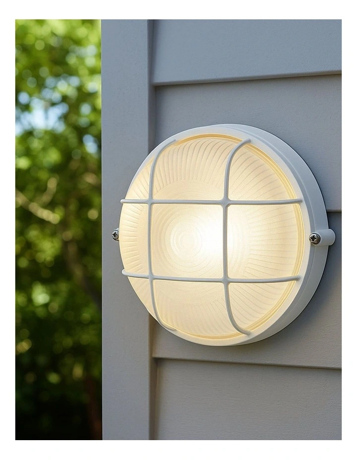 Duro Round Caged Outdoor Bunker in White image 2