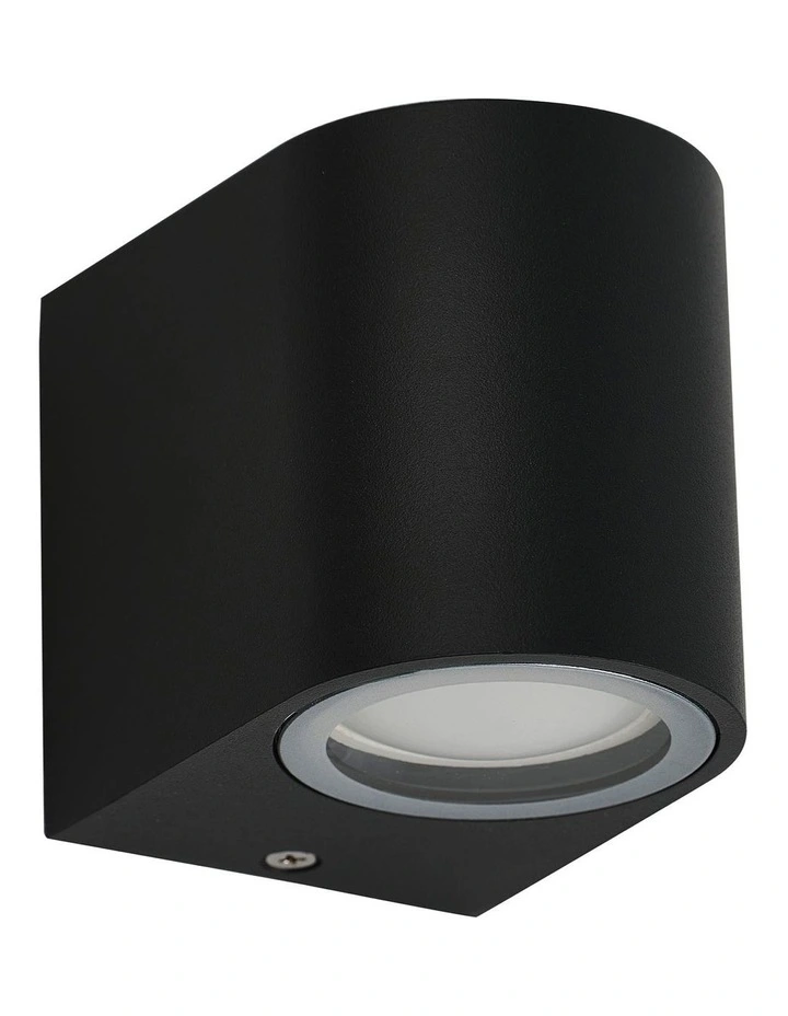 Olaris Outdoor Wall Light in Black image 3