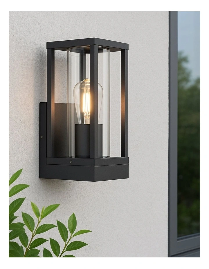 Arlo Frame Outdoor Wall Light in Black image 3