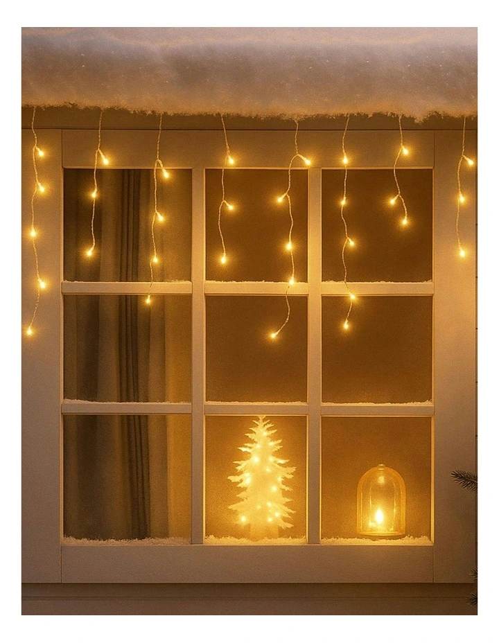 LED Crazy Twinkle Icicle Light in Warm White image 2