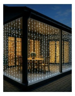 Crazy Twinkle Curtain Lights 800 in White