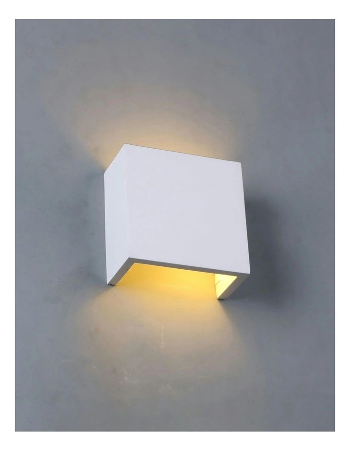 Solvia Plaster Wall Sconce 1 Light in White image 5