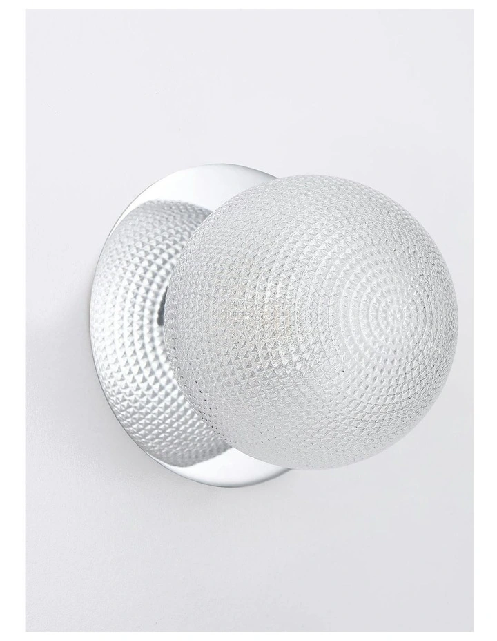 Odessa Diamond Cut Glass LED Wall Light in Warm White/Large image 3