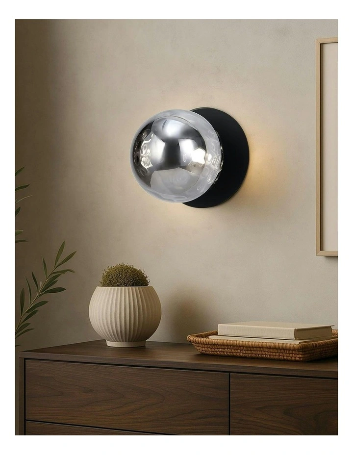 Odessa Molten Ripple Glass LED Wall Light in Black Base White/Large image 5