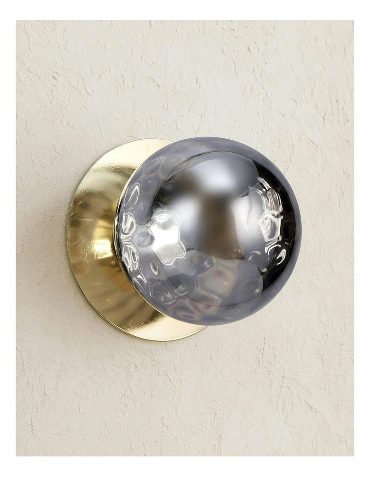Odessa Molten Ripple Glass LED Wall Light in Gold Base White/Large image 6