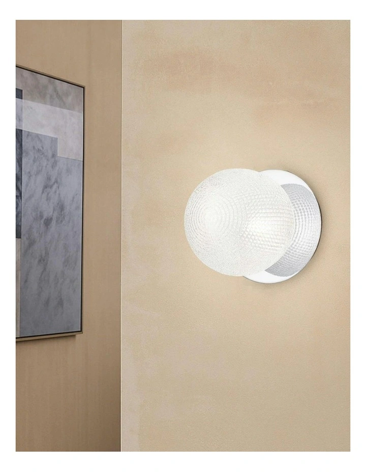 Odessa Diamond Cut Glass LED Wall Light in Chrome Base White/Large image 5