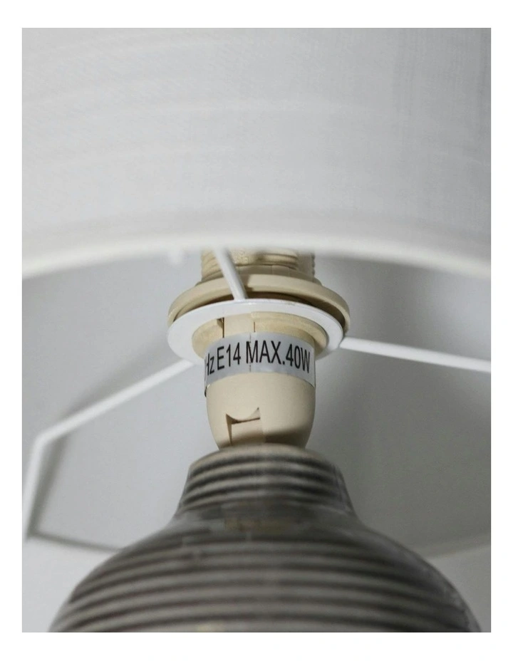 Botany Ceramic Table Lamp Set of 2 in White image 5