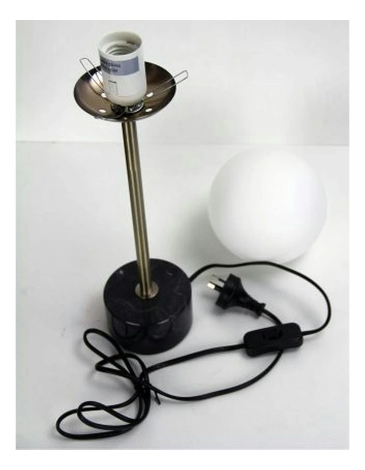 Milton Classic Marble Art Deco Table Lamp in Gold/Black image 4