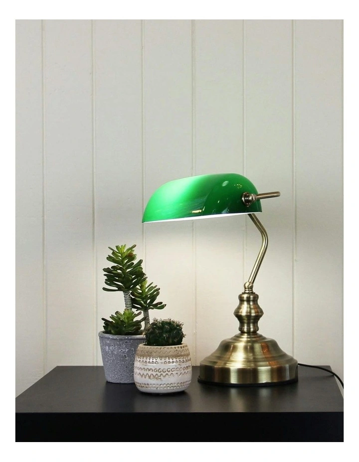 Banker's Table Lamp(Switched) in Antique Brass image 2