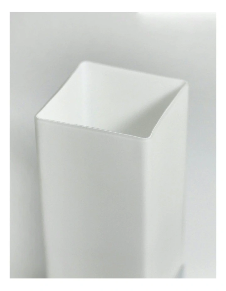Jessica Rectangle Touch Lamp With USB Port in White image 6